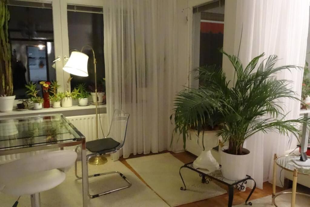 Schöne, ruhige Wohnung in Berlin-Steglitz Exterior foto